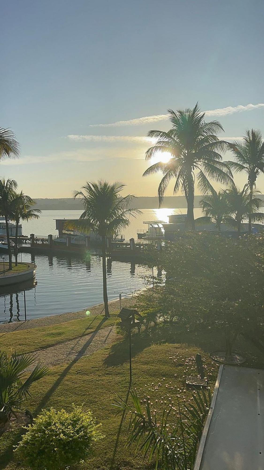 Flat 430 Lindo Com Vista Para O Lago บราซิเลีย ภายนอก รูปภาพ